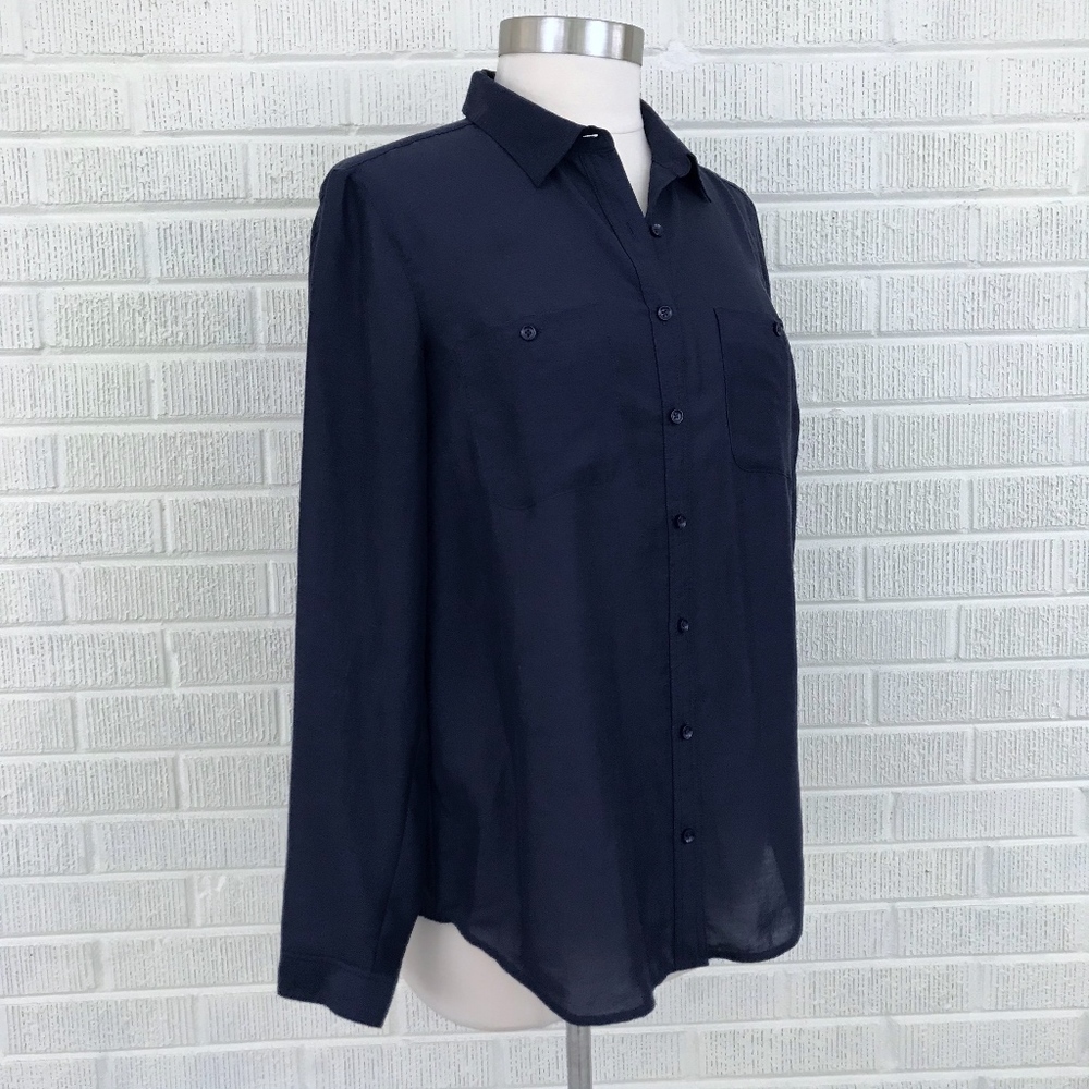 LOFT Lightweight Button Down Shirt Navy Blue - M - Picture 3 of 7